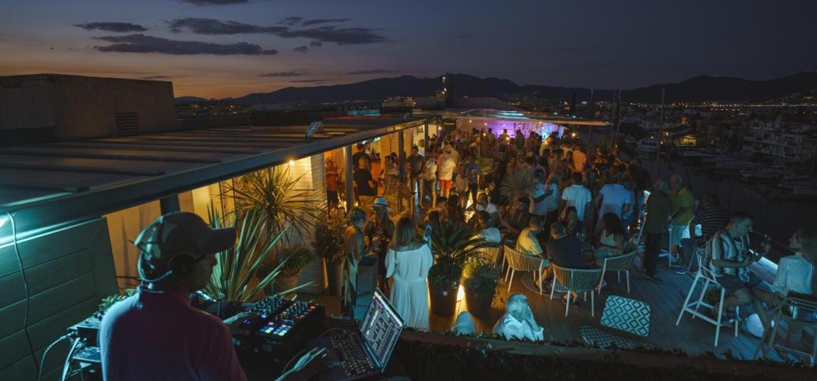 Greserva Kar-Centro, Junto A La Playa, 3 Piscinas, Wifi, Clima, Restaurantes 2024 エンプリアブラバ エクステリア 写真